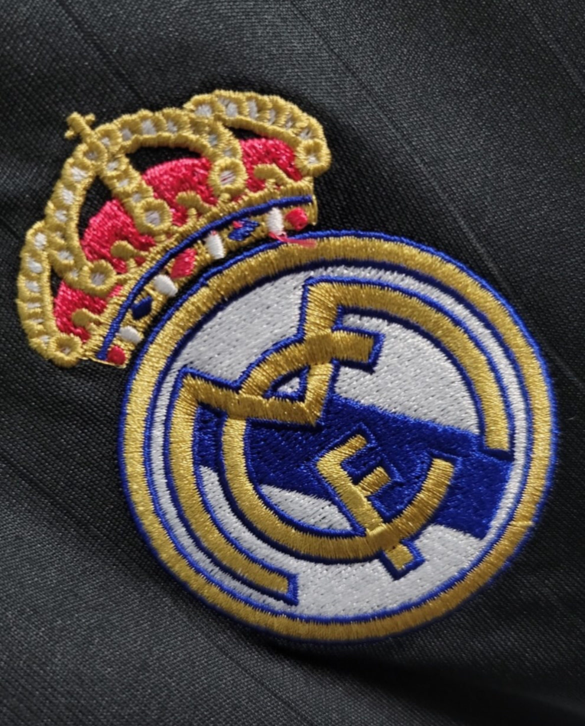 R. MADRID x ROSES